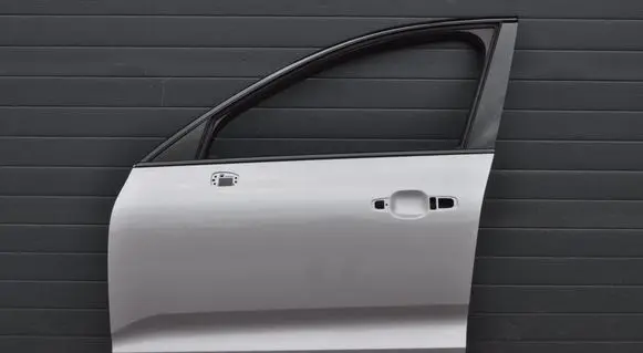 Volvo XC60 Front door 
