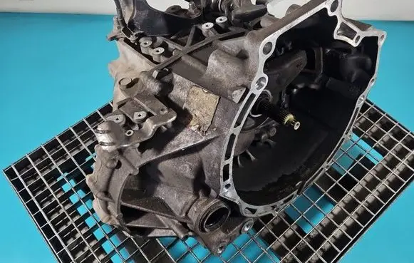 Mazda 6 Manual 5 speed gearbox YR1S6 IMPRK1586219