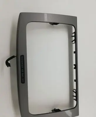 Volkswagen PASSAT B6 Radio/GPS head unit trim 3C0858069M 3C0858069