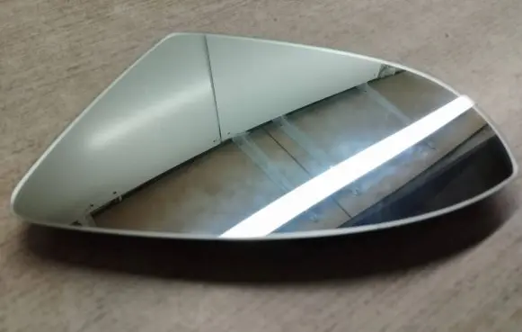 Volkswagen Golf VII Wing mirror glass 20450507