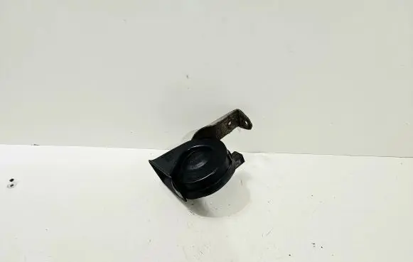 Audi A8 S8 D3 4E Horn signal 4E0951223