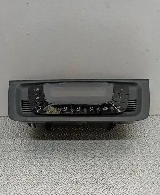 Seat Ibiza IV (6J,6P) Climate control unit 6J0820043C A2C53424497