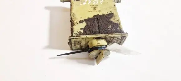Power steering fluid tank/reservoir
