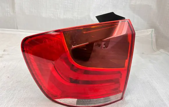 BMW X1 E84 Rear/tail lights 03425600