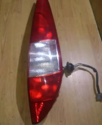 Ford Mondeo Mk III Rear/tail lights