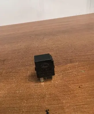 Mercedes-Benz SL R129 Other relay 0025421119 D4885