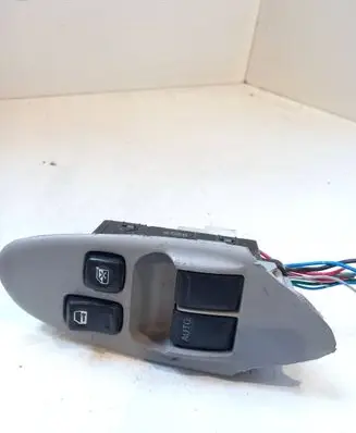 Nissan Almera N16 Electric window control switch 80961