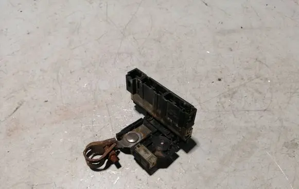 Nissan Pathfinder R52 Positive wiring loom