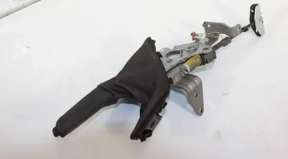 BMW 2 F22 F23 Handbrake/parking brake lever assembly 6799101