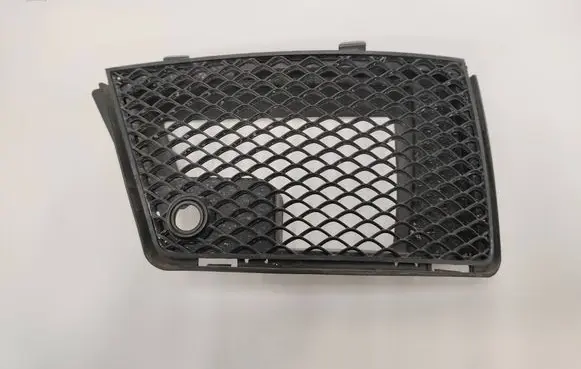 Mercedes-Benz GL X166 Front bumper upper radiator grill A1668850363