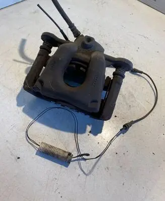 BMW 1 E81 E87 Front brake caliper