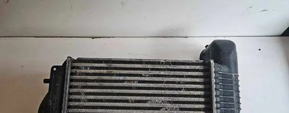 Peugeot 406 Intercooler radiator 817437