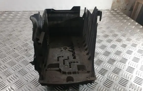 Volvo XC60 Battery box tray 31201040