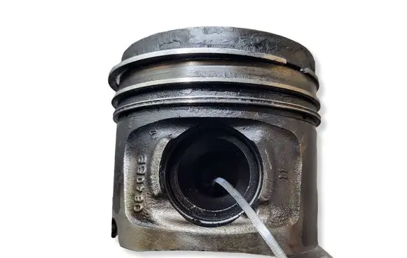 BMW 3 E90 E91 Piston N47