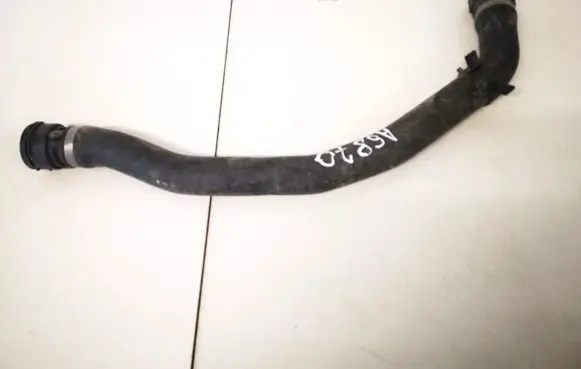 BMW 7 E38 Engine coolant pipe/hose
