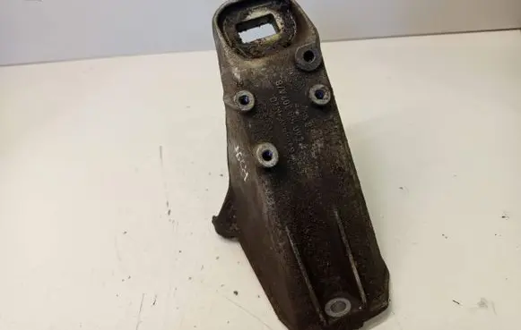 Audi A6 S6 C4 4A Engine mounting bracket 4A0199307AB