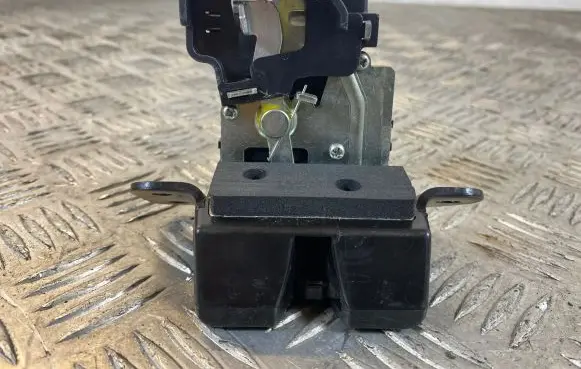 KIA Sportage Tailgate/trunk/boot lock/catch/latch