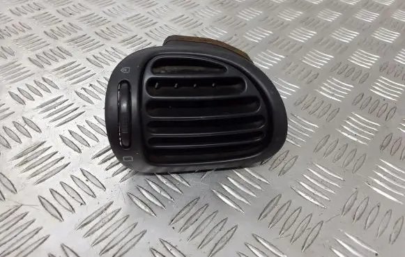 Peugeot 206 Dashboard air vent grill cover trim 9632184877