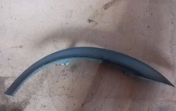 Volvo XC70 Rear arch trim 9190879 30678045