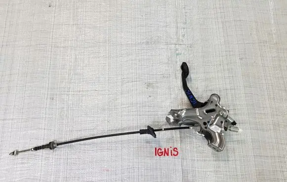 Suzuki Ignis Clutch pedal 