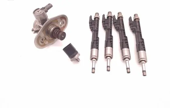 BMW X3 F25 Fuel injection system set 8604229 7584461 0137089