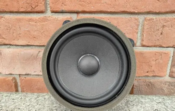 Mini Countryman U25 Subwoofer speaker 5A77E65