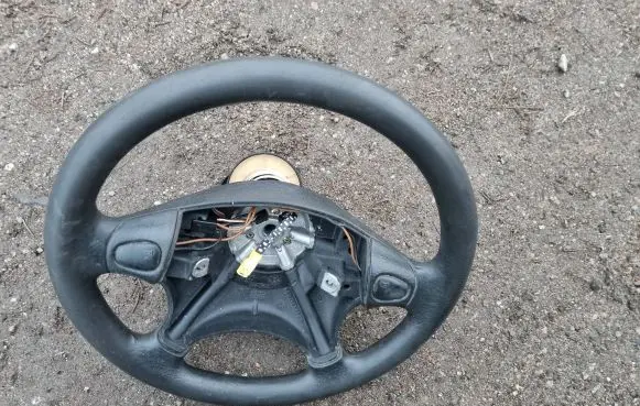 Volkswagen Sharan Steering wheel