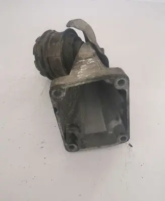 Mercedes-Benz E W211 Engine mounting bracket A6112230804