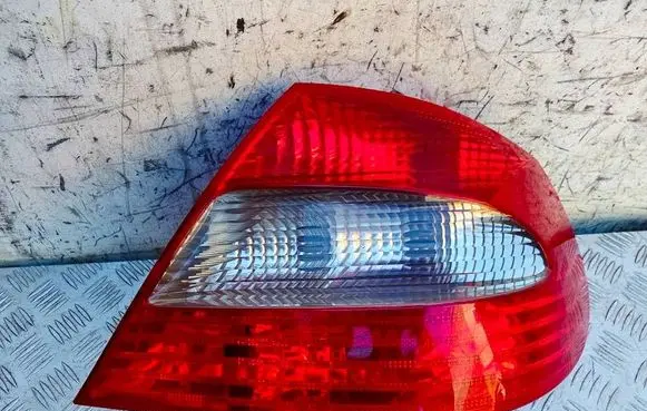 Mercedes-Benz CLK A209 C209 Rear/tail lights 161582