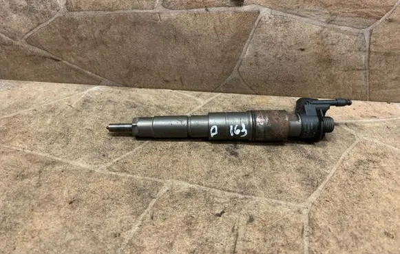 BMW X5 E70 Fuel injector 780808901