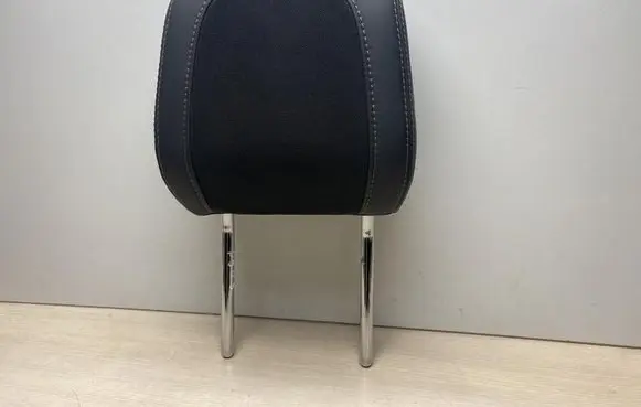 Peugeot 508 II Front seat headrest 