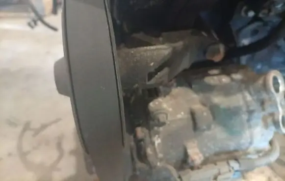 Opel Vectra C Engine mounting bracket