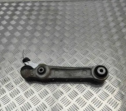 BMW 5 G30 G31 Front lower control arm/wishbone 6861178
