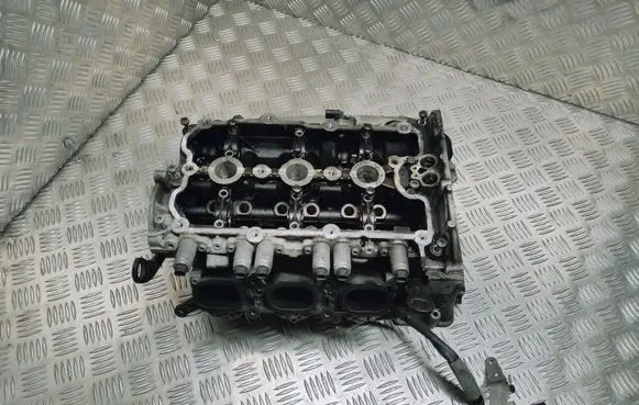 Audi A6 S6 C6 4F Engine head 06E103286