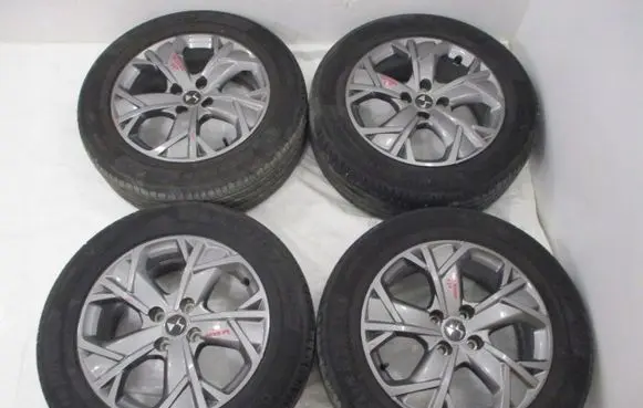 DS Automobiles 3 Crossback R18 alloy rim 