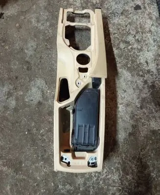 BMW 5 E60 E61 Armrest 7034085 7050013 72758413