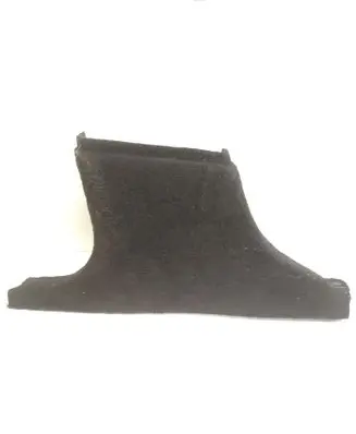 (B) pillar trim (bottom)