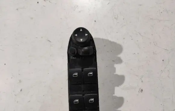 BMW X5 E70 Electric window control switch 9218044