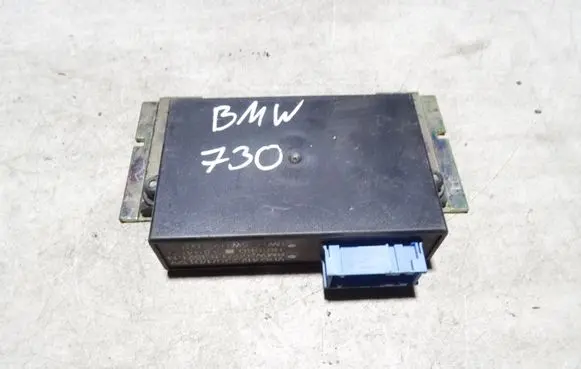 BMW 7 E38 Cruise control unit/module 65718352613