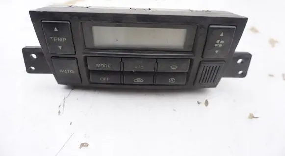 Hyundai Tucson JM Climate control unit