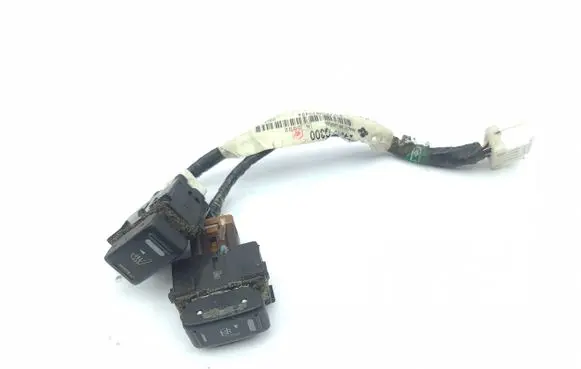 Nissan X-Trail T30 Seat heating switch 24016EQ300