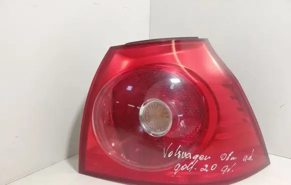 Volkswagen Golf V Rear/tail lights 1K6945096AC