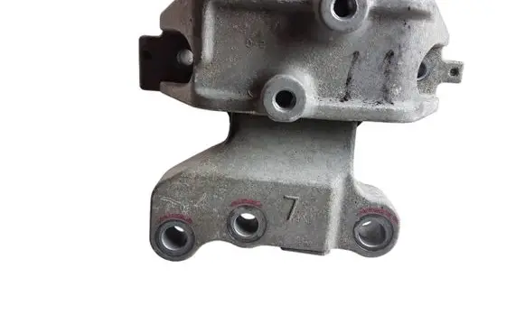 Mitsubishi Outlander Gearbox mount 2910A137