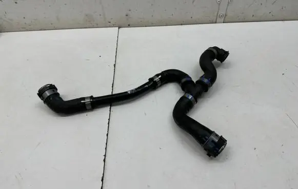 Mercedes-Benz GLE W167 Engine coolant pipe/hose A0009979505