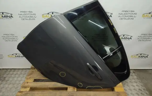 Jaguar XE Rear door