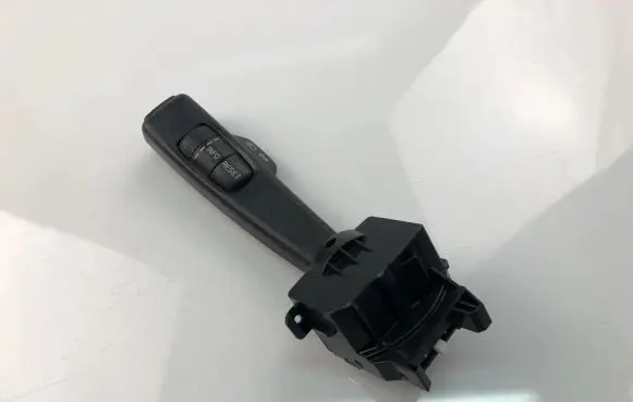 Volvo V50 Indicator stalk 17D770