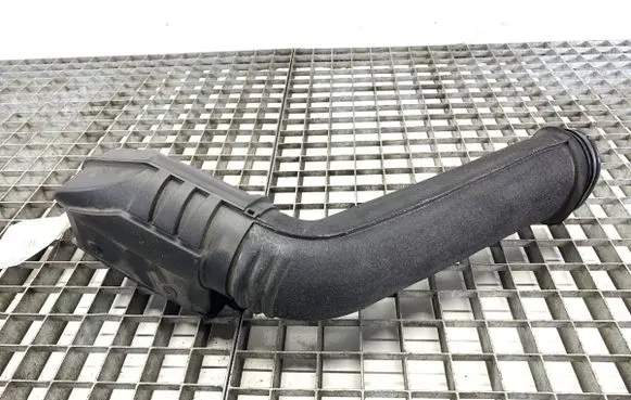 Hyundai Kona I Air intake hose/pipe 28210-J9100
