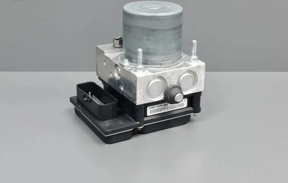 Jaguar XF X250 ABS Pump 0265950718 8X232C405ED 0265235363