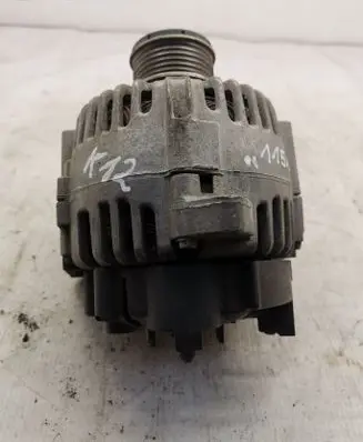 Nissan Micra Generator/alternator 8200667608A 2543562B