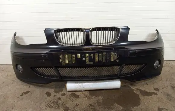 BMW 1 E81 E87 Front bumper ZDERZAKE87CZAR